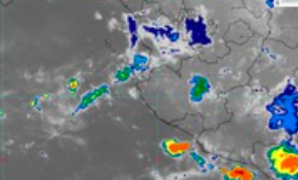 Espera lluvias intensas este jueves en Michoacán