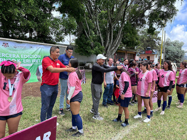 Morelia, Uruapan, La Piedad y Tacámbaro destacan en fútbol y básquetbol