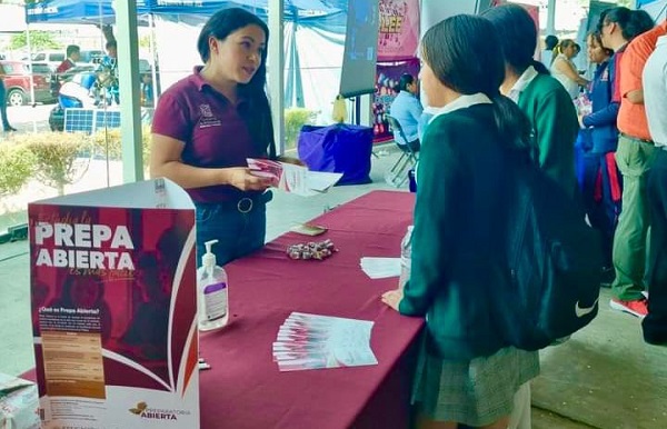 Termina el bachillerato en la prepa abierta; hay inscripciones abiertas