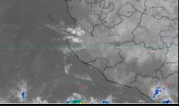 Pronostican jueves nublado con lluvias