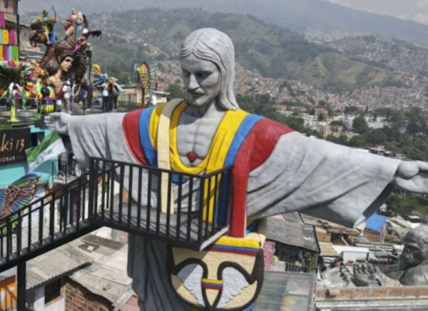 Inauguran “Cristo Paisa” creado con impresión 3D en Colombia