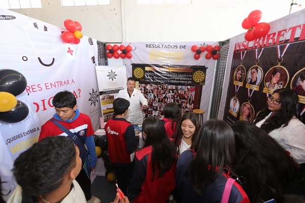 Inicia Expo prepa-rate en Michoacán