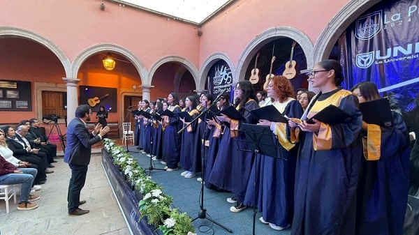 Coro de UNIVA La Piedad abre Concierto por 495 aniversario de La Piedad