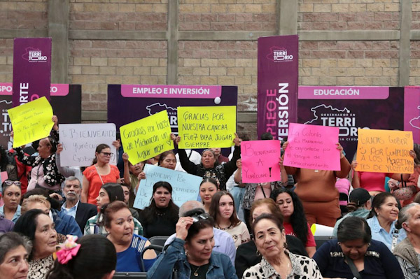 En Yurécuaro, refuerzan cercanía con ciudadanos en audiencia pública