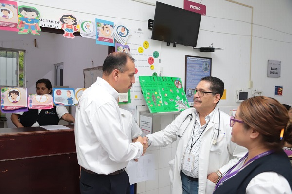 Yurécuaro recibió jornada de salud y entrega de ambulancia