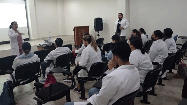 Estudiantes de Nutrición de UNIVA La Piedad realizan práctica hospitalaria