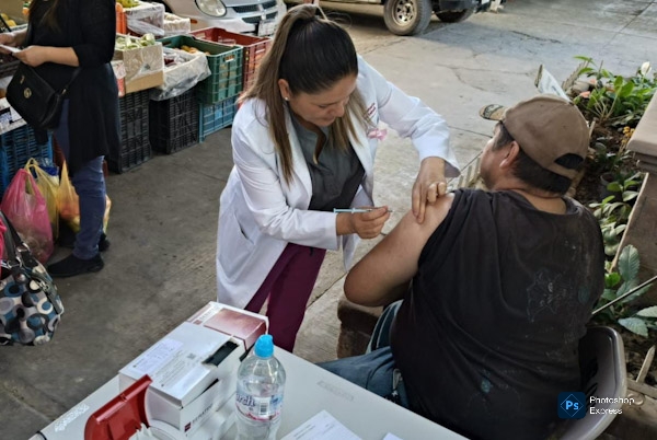 Inicia Semana Santa protegiendote con vacunas