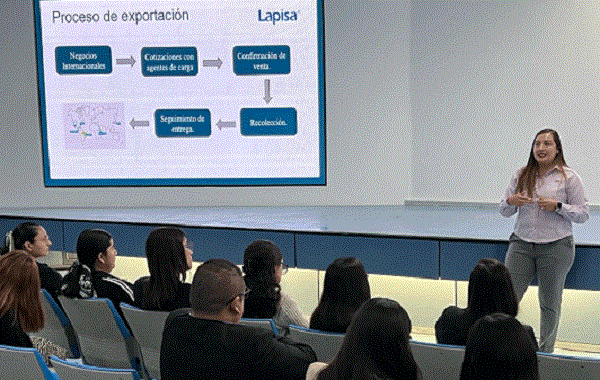 UNIVA fortalece formación de Mercadólogos con empresa líder del sector