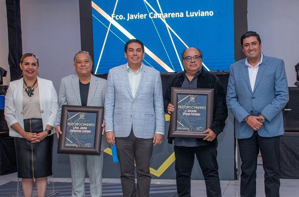 Reconocen labor de periodistas en La Piedad