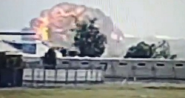 242 muertos tras estrellarse avión en la India