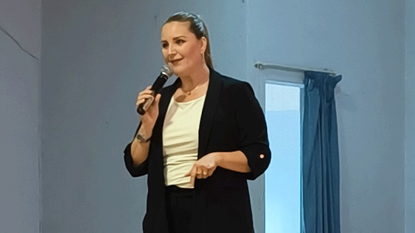 UNIVA La Piedad fortalece vínculos con Yurécuaro a través de conferencia sobre imagen profesional