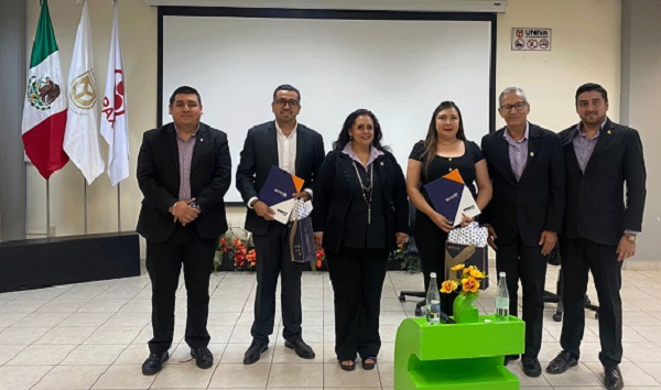 Organizan encuentro con profesionales exitosos en Foro de Egresados UNIVA