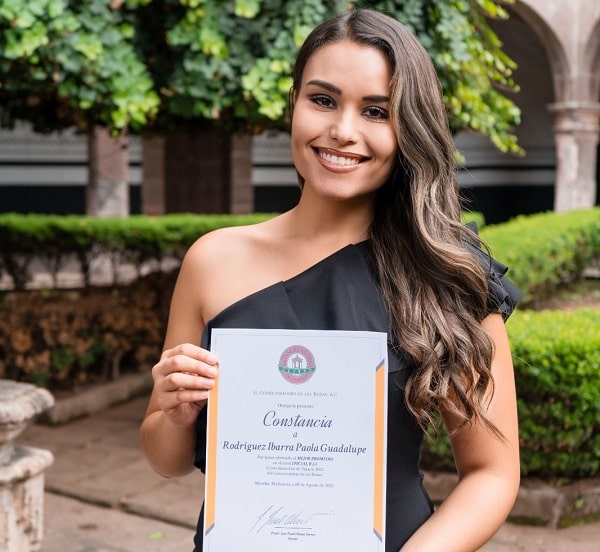 Destaca la Piedadense Paola Rodríguez Ibarra en el Conservatorio de las Rosas