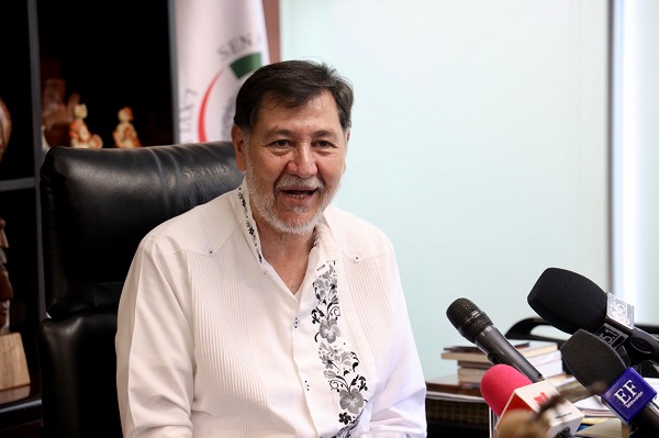 Gerardo Fernández Noroña se separa de su escaño por 12 días