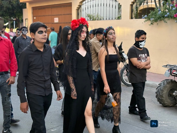Llevan a cabo desfile de catrinas de Yurécuaro
