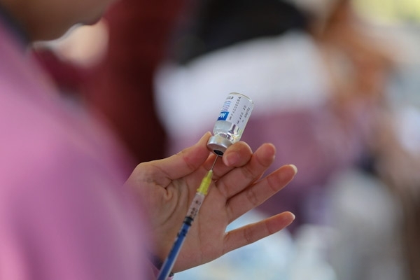 Vacunación, importante para frenar complicaciones graves de infecciones respiratorias