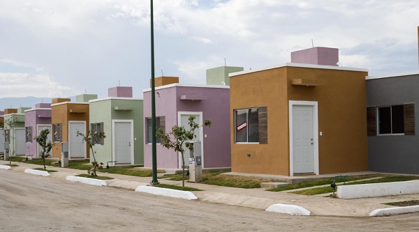 Ofrece INFONAVIT vivienda para trabajadores en Michoacán