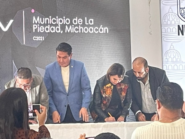 Firma SEM y ayuntamiento de La Piedad acuerdo de jubilaciones