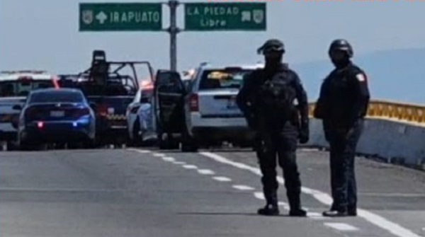 Policías de Pénjamo son atacados en libramiento Norte