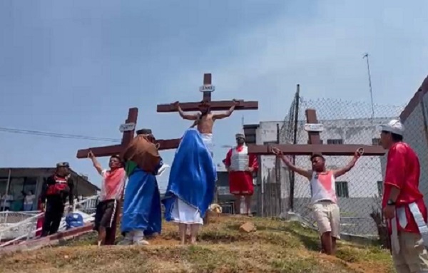 Más de 300 internos escenifican viacrucis en penales de Michoacán