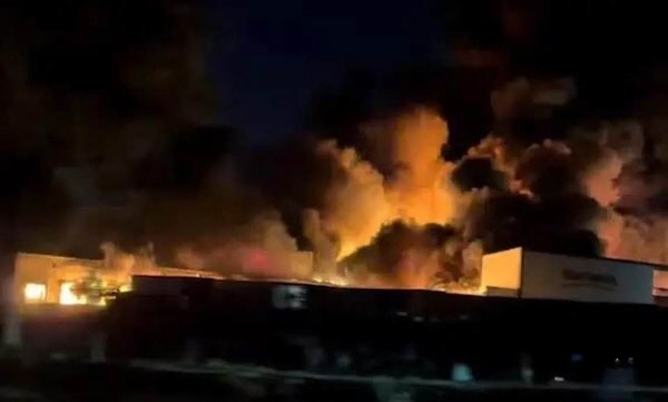 Incendio acaba con empresa Bachoco en Jalisco