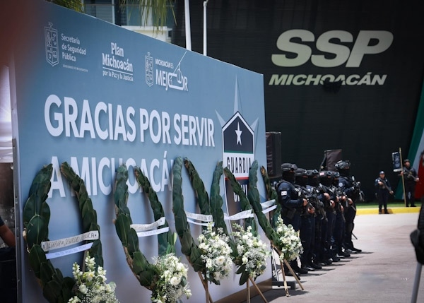 Rinden homenaje póstumo a 5 elementos de la Guardia Civil