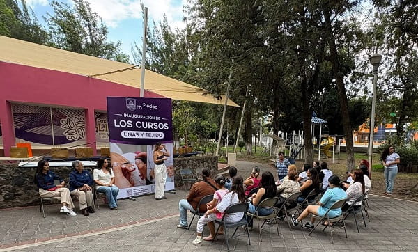 Ofrecen capacitación y servicio para desarrollo de mujeres en La Piedad.