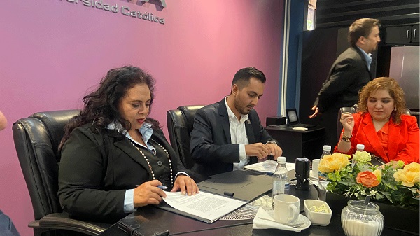 UNIVA La Piedad fortalece la vinculación académica con convenio jurídico internacional