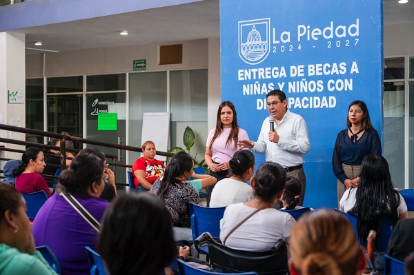 Fortalece La Piedad desarrollo de familias media apoyos económicos