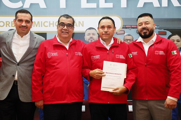 Reconocen labor y profesionalismo de paramédicos michoacanos