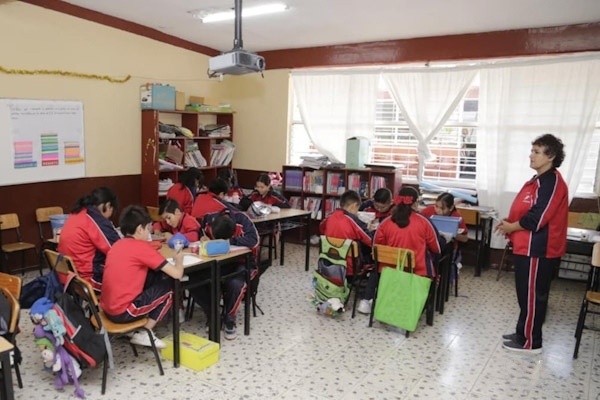 Llama SEE a seguir medidas preventivas en las escuelas por temporada de lluvias