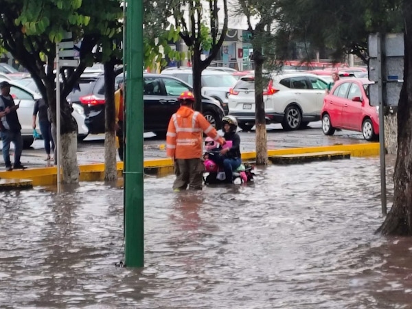 Llama Protección Civil Estatal a extremar precauciones ante pronóstico de lluvias fuertes en Michoacán