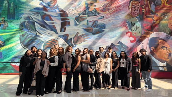 Fortalece UNIVA la formación jurídica de estudiantes con visita al Supremo Tribunal de Justicia del Estado